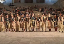 Համազգայինի «Նայիրի» պարախումբի տպաւորիչ ներկայութիւնը «Սիրոս» կղզիի մէջ