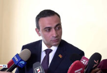 «Αν η Ρωσία θέλει να παραμείνει η στρατιωτική βάση, θα επανεξετάσουμε τους όρους», δηλώνει ο Ταρόν Τσαχογιάν